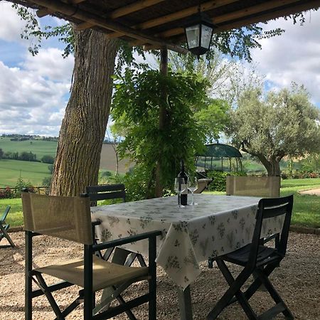 Vigna Sant' Amico Country House Morro d'Alba Exterior photo